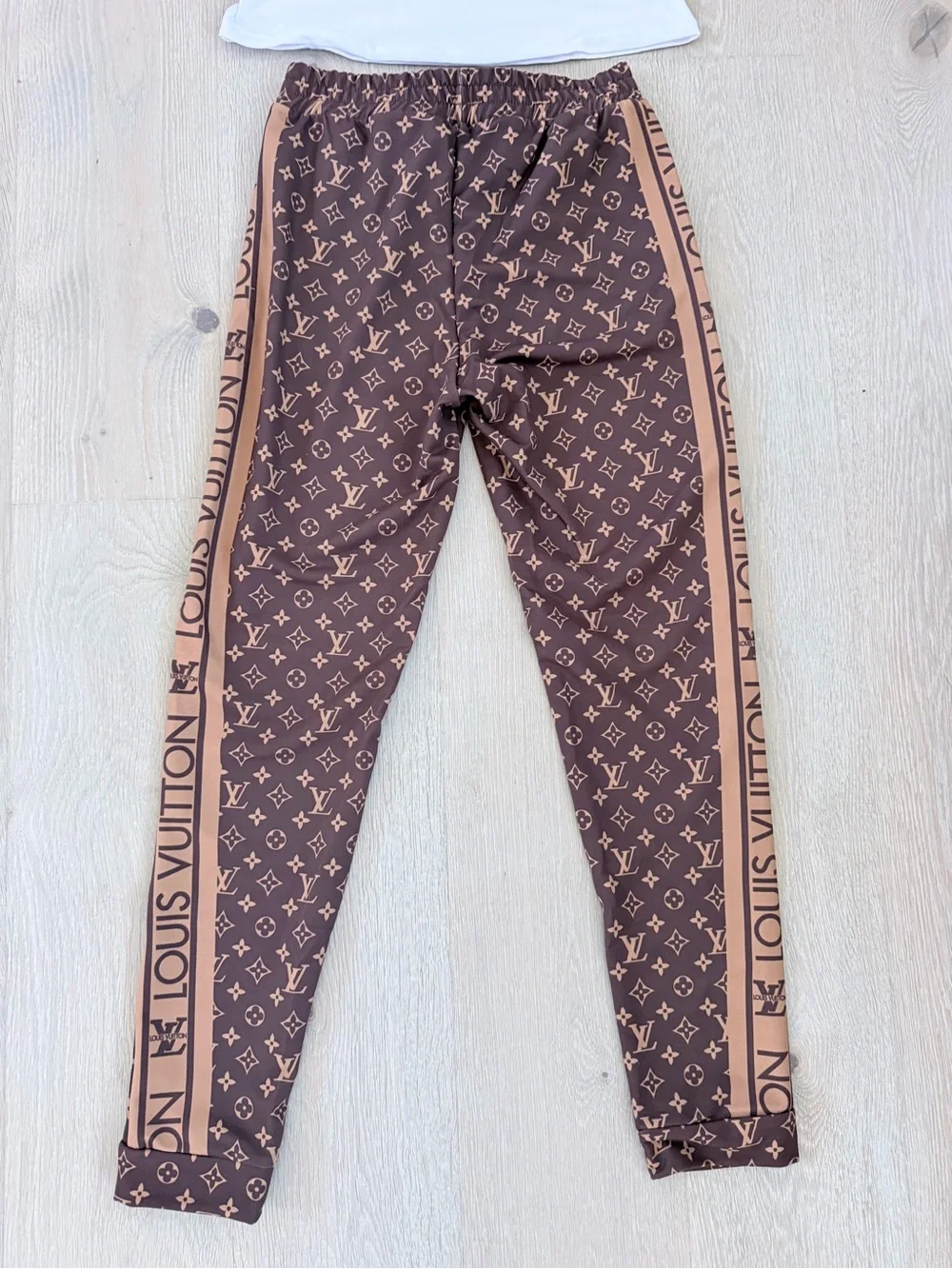 Stylish Brown Monogram Side-Stripe Women’s Pants and matching T shirt size M